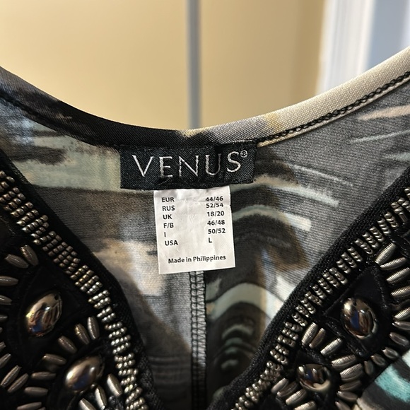 Venus women’s top - Picture 2 of 3